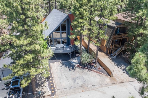 A-Frame Chalet image 3