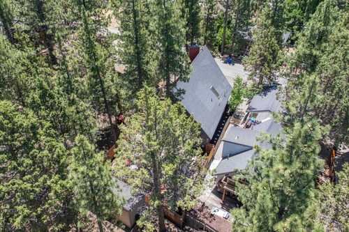 A-Frame Chalet image 6