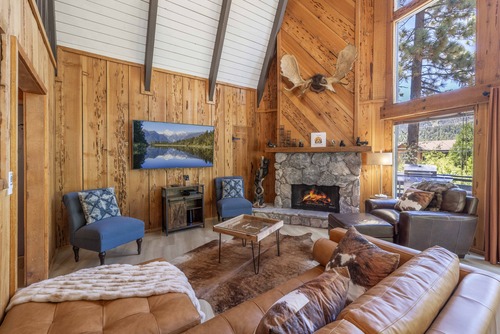 A-Frame Chalet image