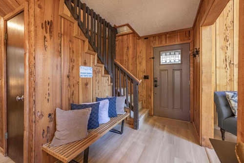 A-Frame Chalet image