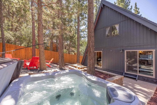 A-Frame Chalet image